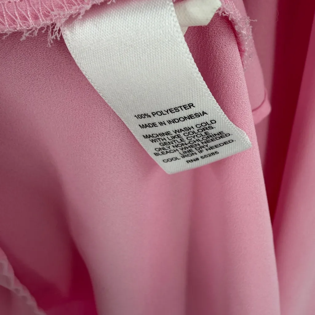 Express women’s the portofino bubble gum pink button up long sleeve shirt size L - Image 3