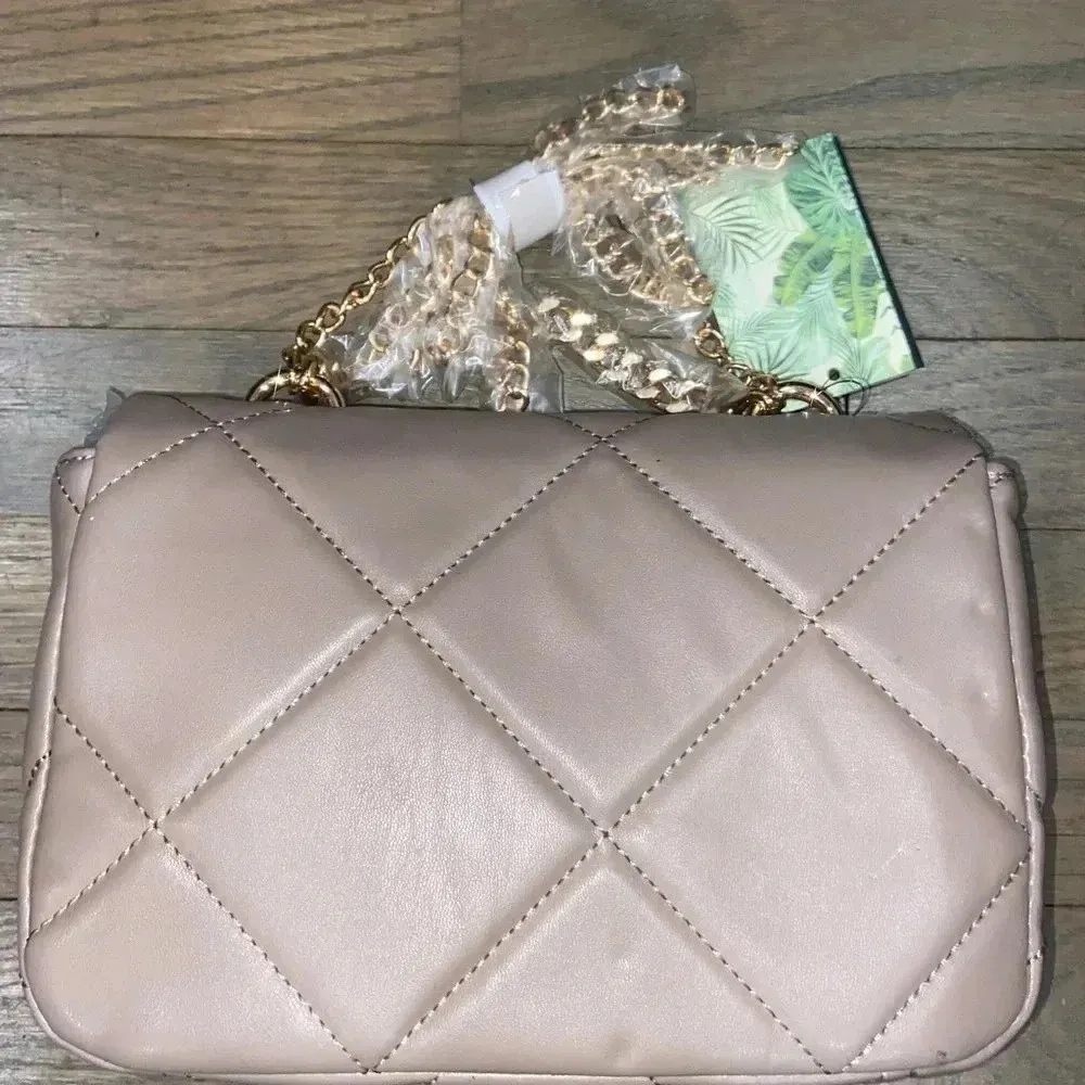 Badgley Mischka CrossBody Bag - Image 2