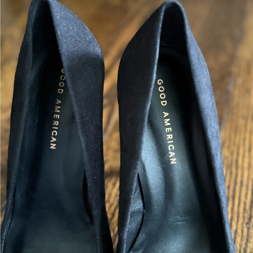 Good American Black Heels Sleek and Elegant - Image 4