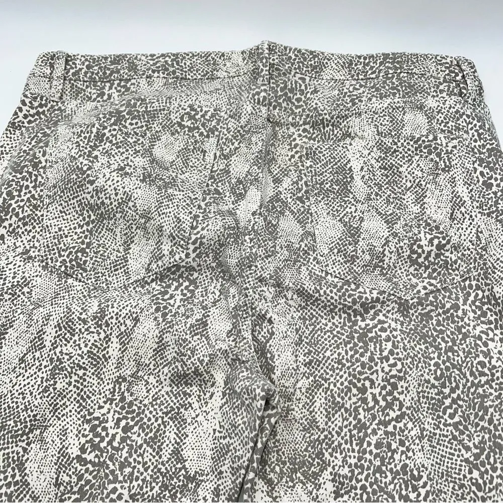 Ann Taylor Gray on White Snake Print Cotton Blend High Rise Straight Jeans-Sz 14 - Image 6
