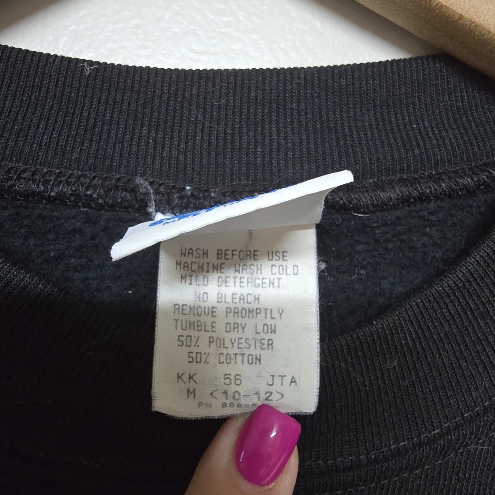 Vintage Kelly's Kids Halloween Sweatshirt Medium M Haunted‎ House Ghost Made USA Black - Image 4