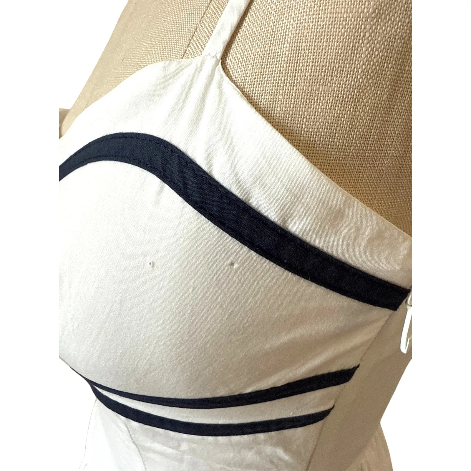 Moon River Sleeveless Midi Dress in White Size XS XSmall - Image 2