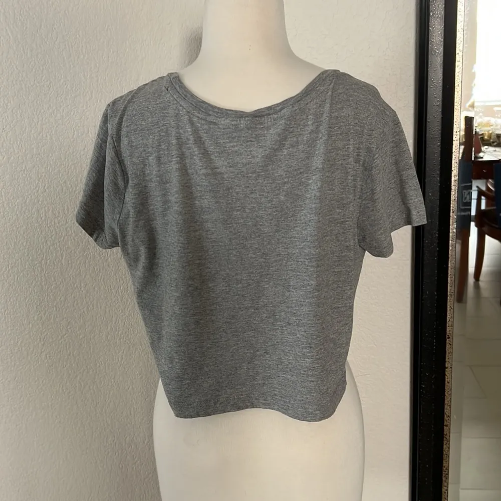 Tommy Hilfiger Cropped T Shirt - Image 4