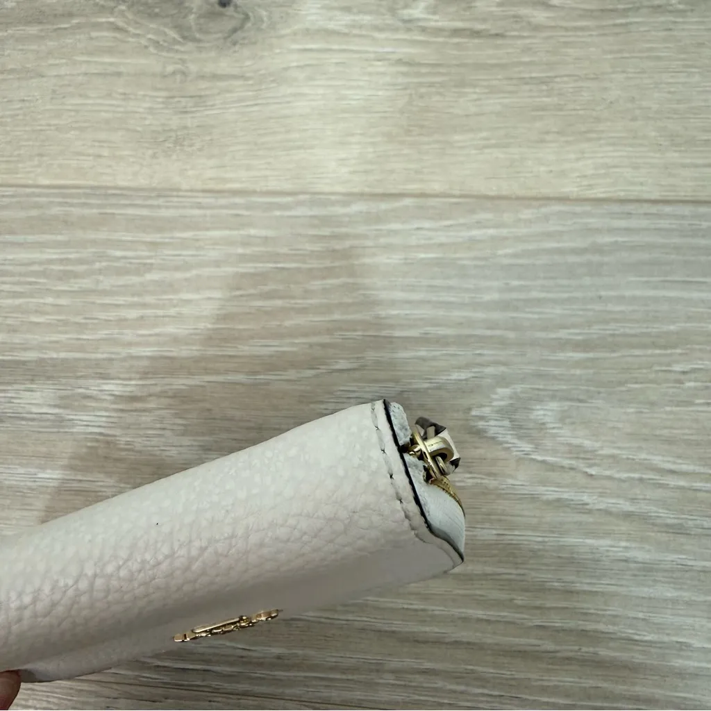 Coach Chalk Zip Around Wallet - Image 8