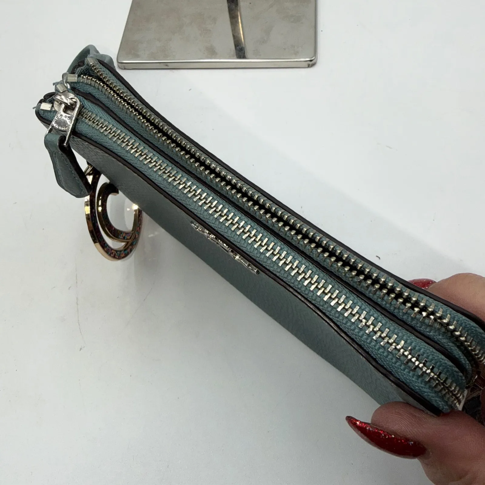 Coach Double Zip Wristlet Teal Pebble Leather Heart Charm Pouch Card Holder - Image 3