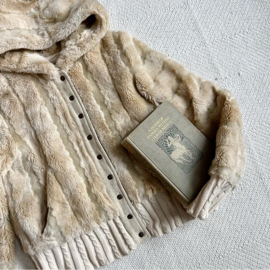 Y2K Juicy Couture Silk Lined Faux Fur Tan Hooded Jacket - Image 4