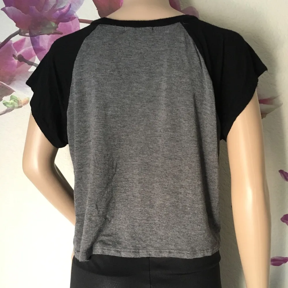 American Rebel Crop Graphic Tee Size XL - Image 2