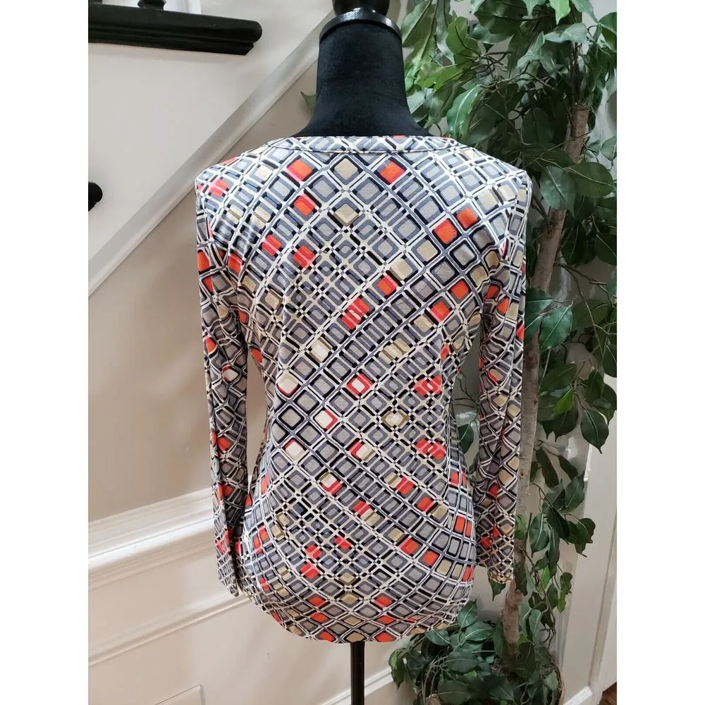 Liz Claiborne Womens Multi Geometric Print Long Sleeve V Neck Top Blouse Small - Image 5