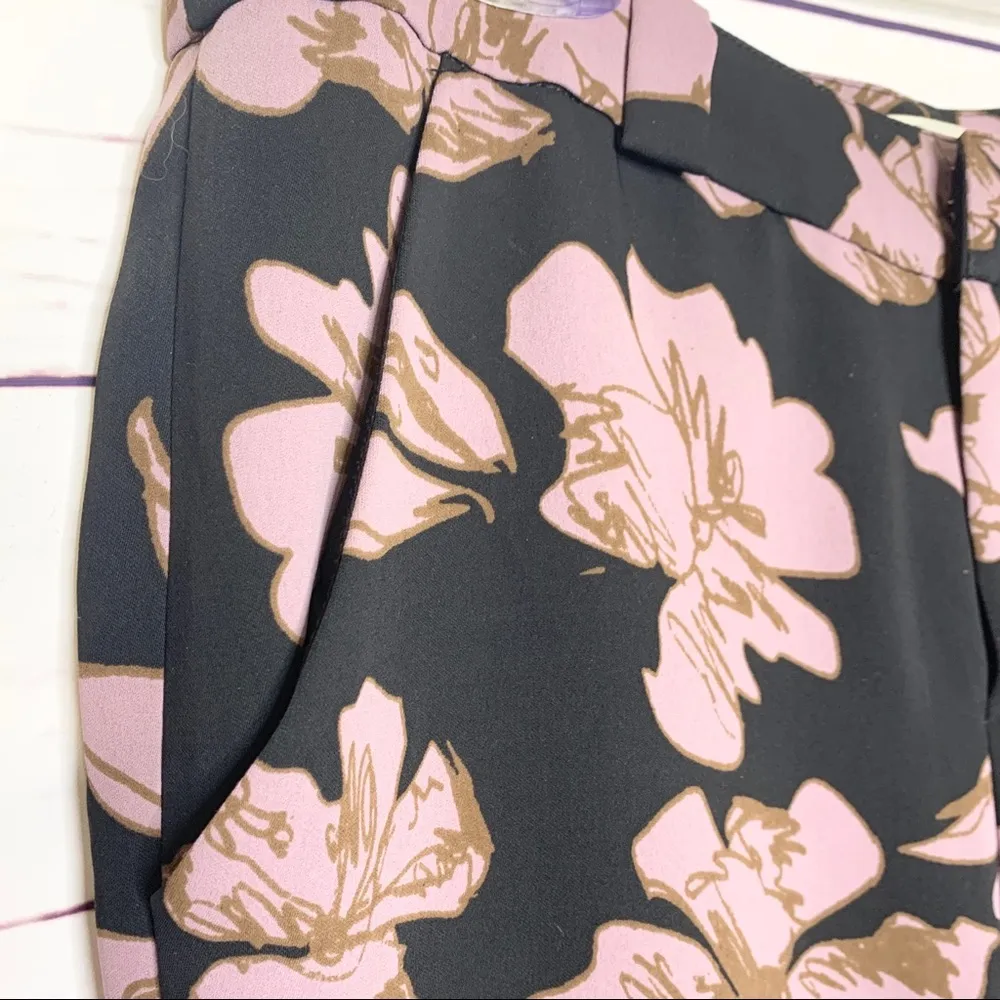 RACHEL Rachel Roy Black & Pink Floral Pants Size 4 - Image 3