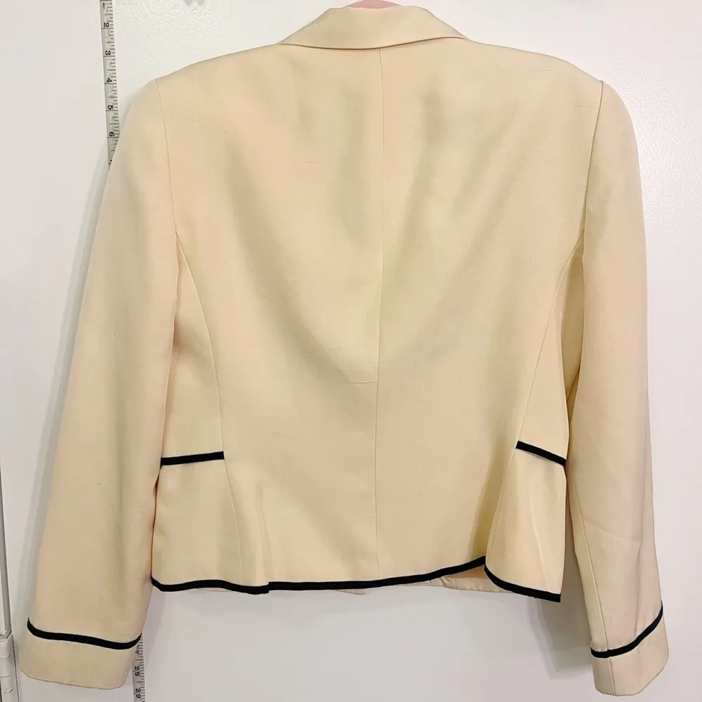 CHRISTIAN DIOR Vintage 100% silk blazer - Image 2