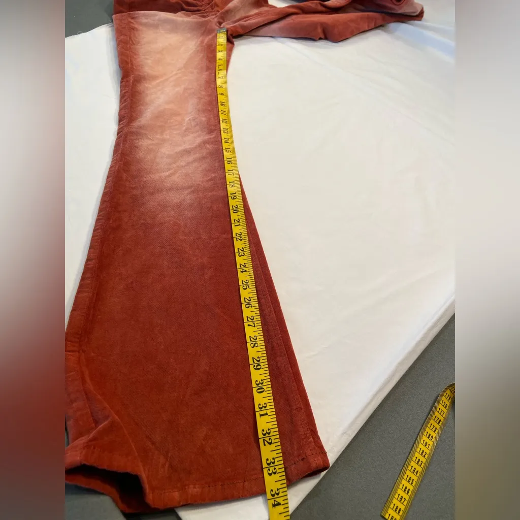 Urban Outfitters, Low Rise‎ Ruched, Wide Leg Velvet orange Red pants, SZ 26 - Image 6