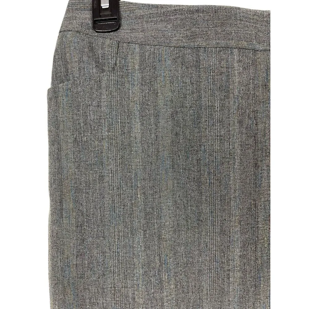 BCX Gray With Blue Lines Knee Length Back Button Accent Pencil Skirt Size 3 - Image 3