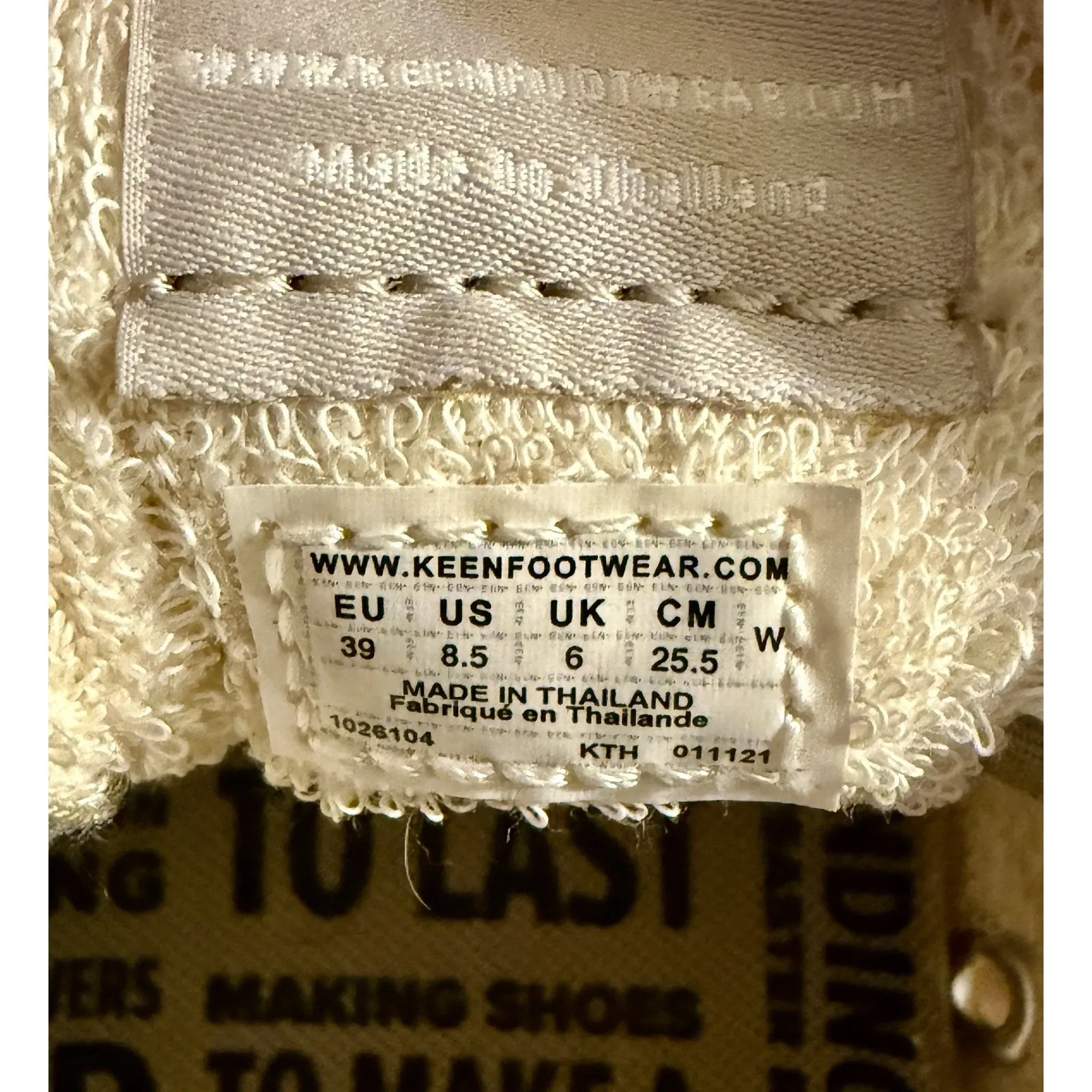 Keen‎ Elsa Shoes Womens Size 8.5 Lite Chevron Plaza Taupe Sneakers Lace Up, EUC - Image 9