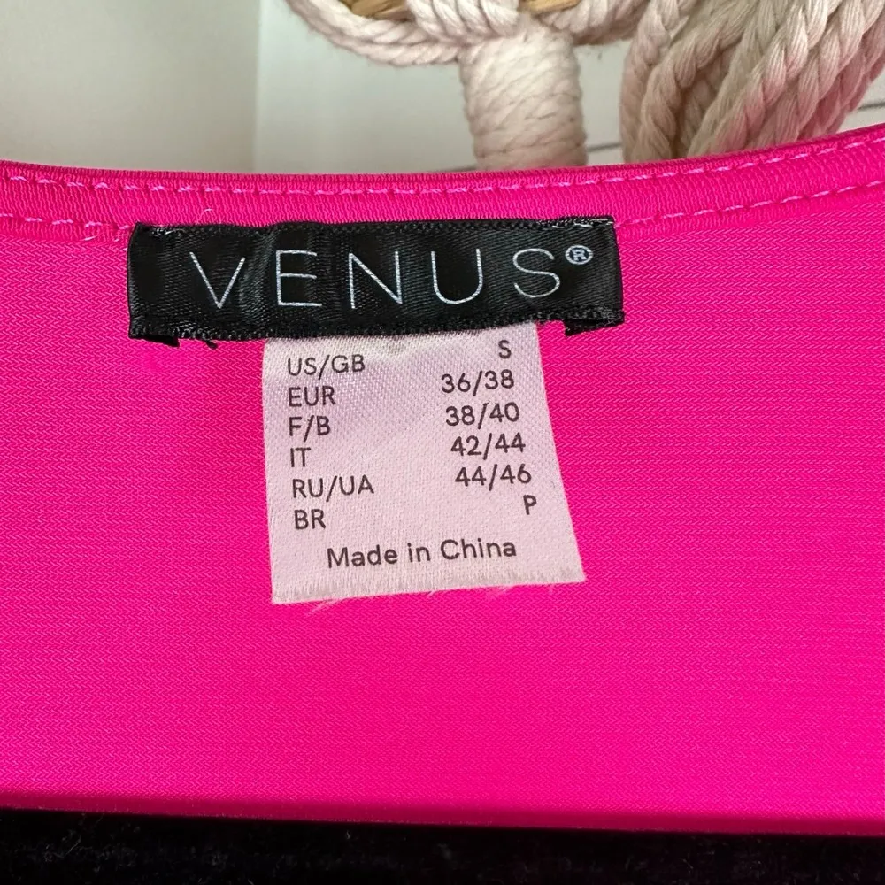 Venus Smocked Waist Jumpsuit Barbie Pink Wide Leg Slit Stretch Size Small - Image 6