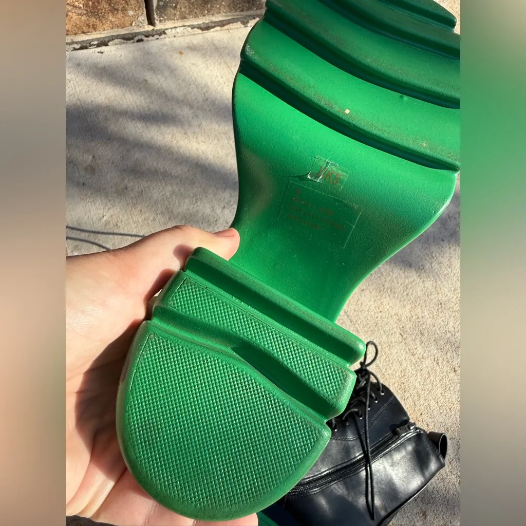 Platform black and green lace up boots 7 - Image 4