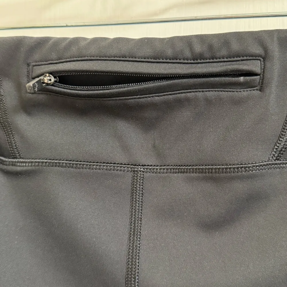 Athleta Womens Size S Spectrum Sonar 7/8 Tight Leggings Black Reflective Stripes - Image 4