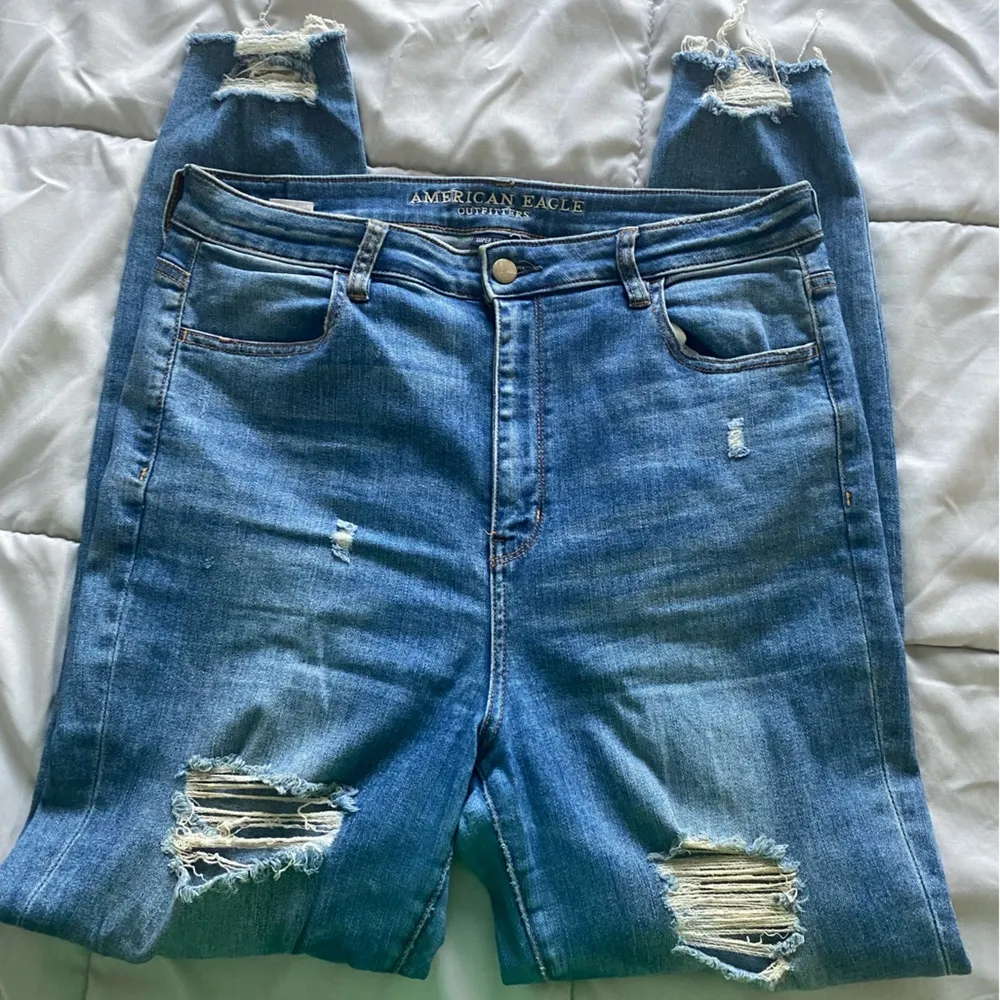 American Eagle AE Distressed High Waisted Jeggings - Image 4