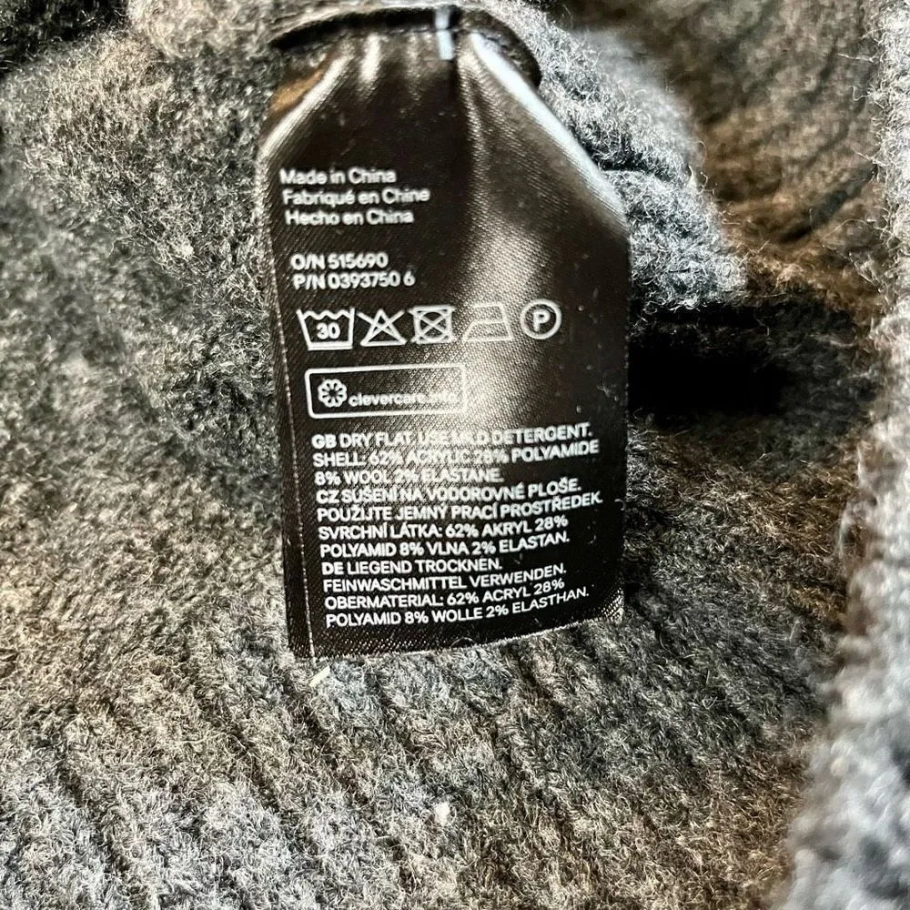 H&M Women’s Large Gray Turtleneck with Cuff Wrist - Image 8