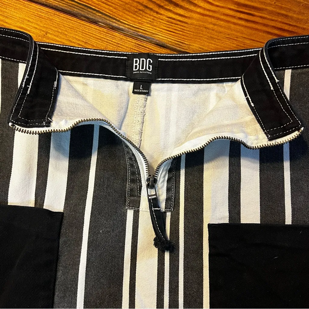 Urban Outfitters BDG Y2K Striped Denim Mini Skirt Zip Front Grunge Festival L - Image 7