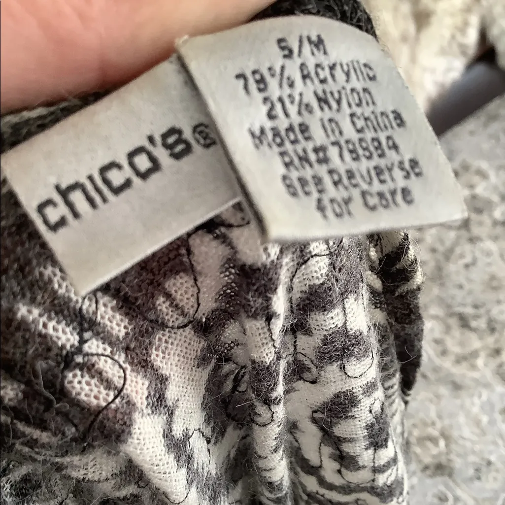 Very dressy CHICO’S poncho 🌺 - Image 5