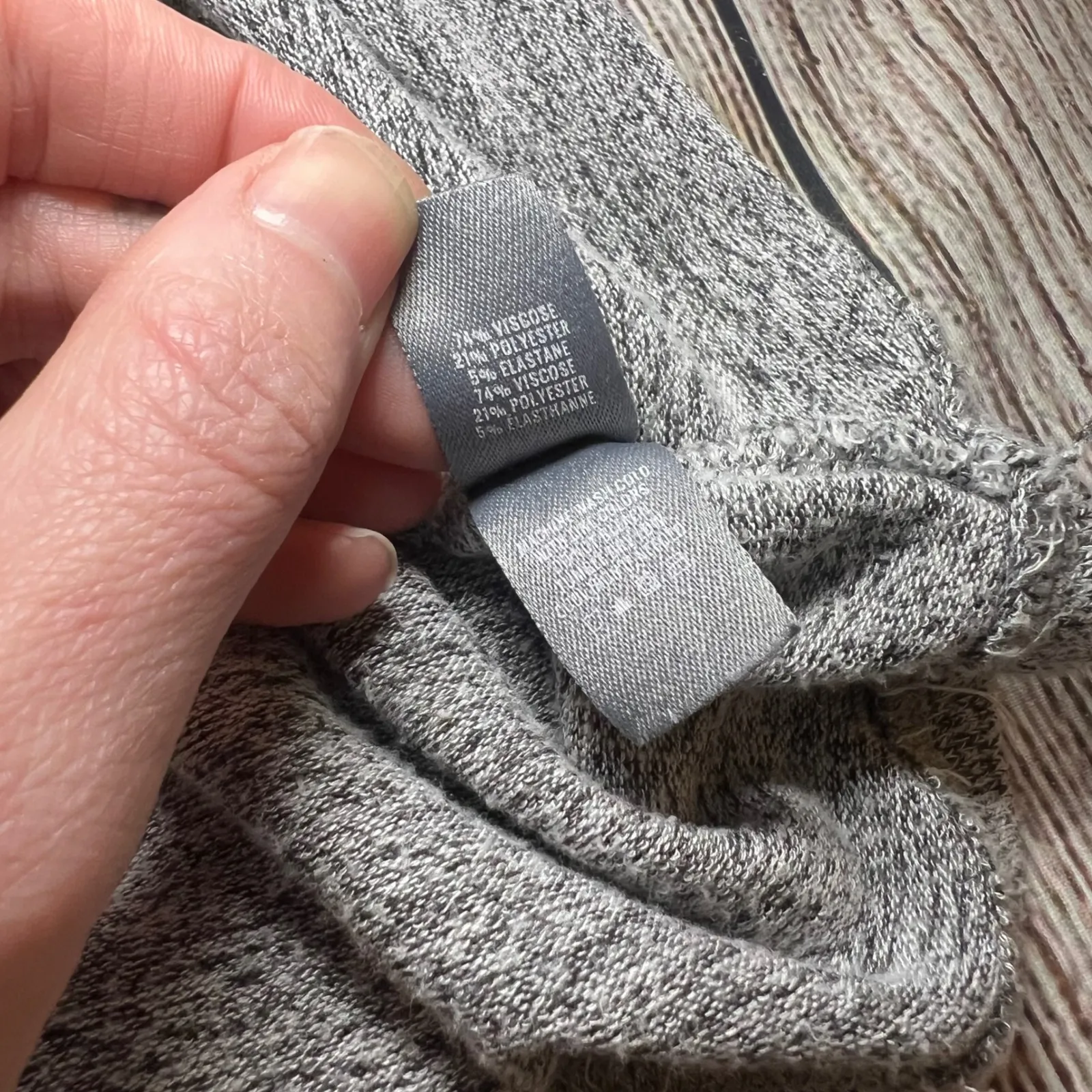 Aerie Cold Shoulder Long Sleeve Tunic Top "Just Add Leggings" Gray Womens Large‎ - Image 4