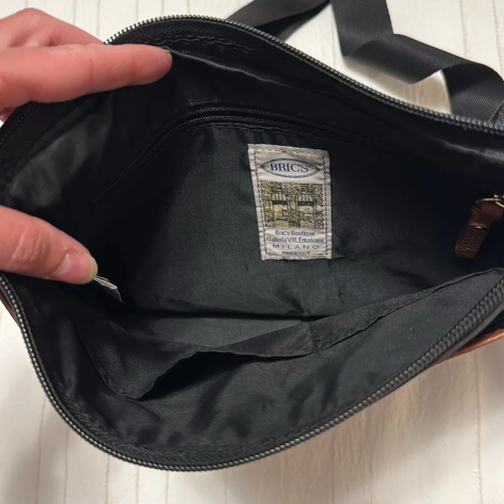 Bric's Milano Black Nylon Leather Trim 5Pocket ZipTop Adjustable Strap Crossbody - Image 4