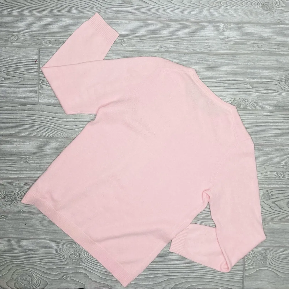 Women's Classic L.L bean Cashmere Crewneck pink sweater medium - Image 5