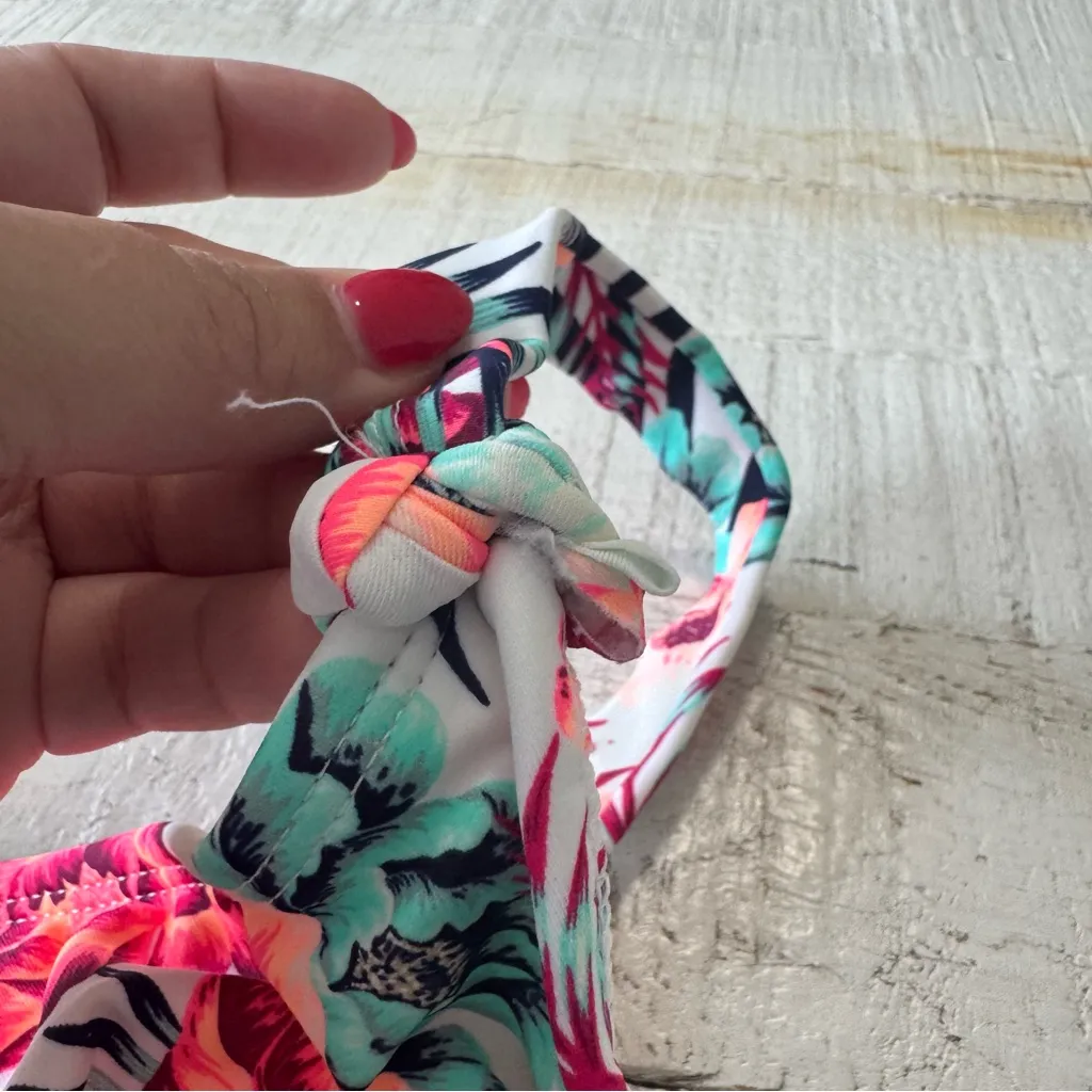 NWT SO‎ Tropical Bandeau Flounce Bikini Top Padded Push Up Size Small - Image 5