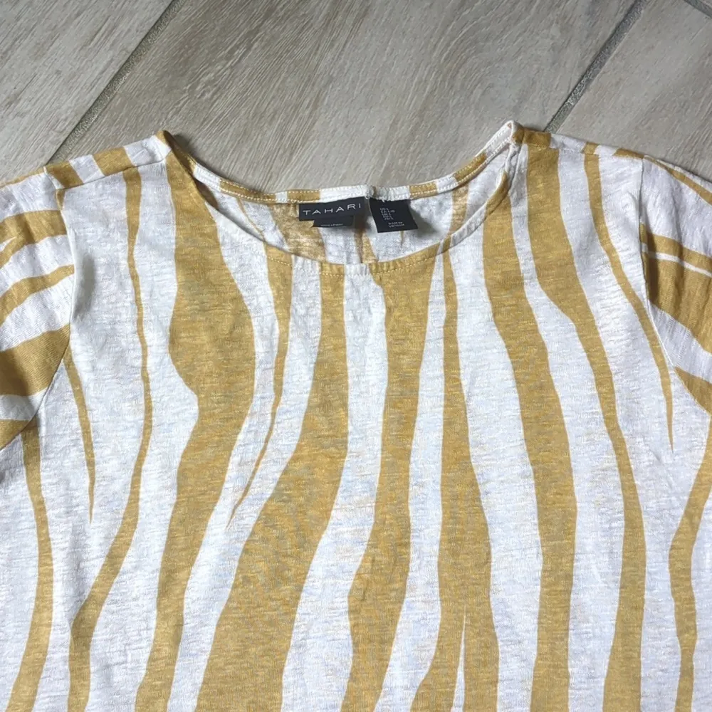 Tahari Linen Tiger Print Cap Sleeve Top - Image 7