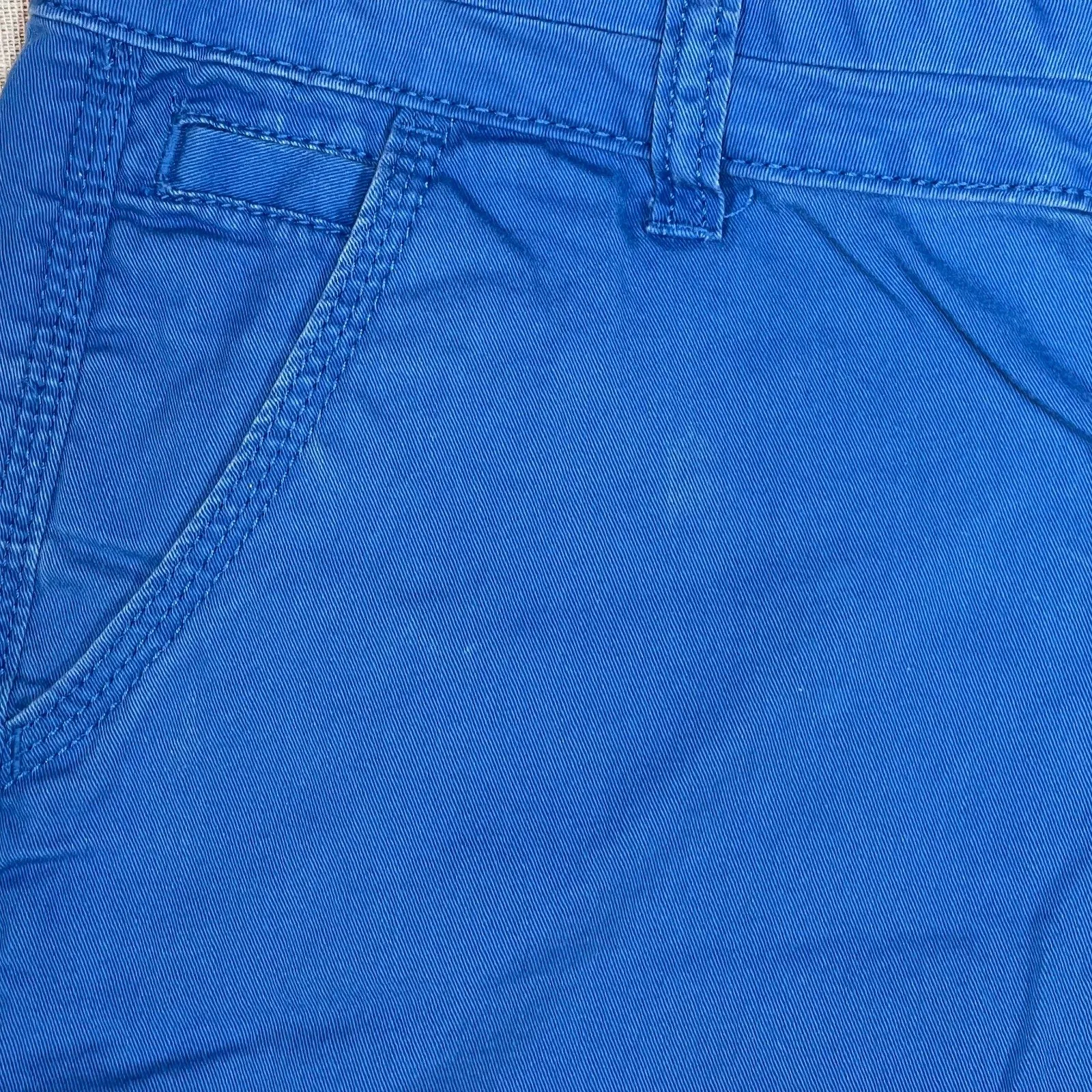 ELLE Royal Blue Chino Shorts - Size 6 - Image 6