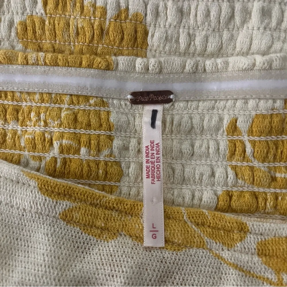 Free People Poppy Tube Blouse Top Strapless Floral Smocked Ruffle, Sz L - Image 11