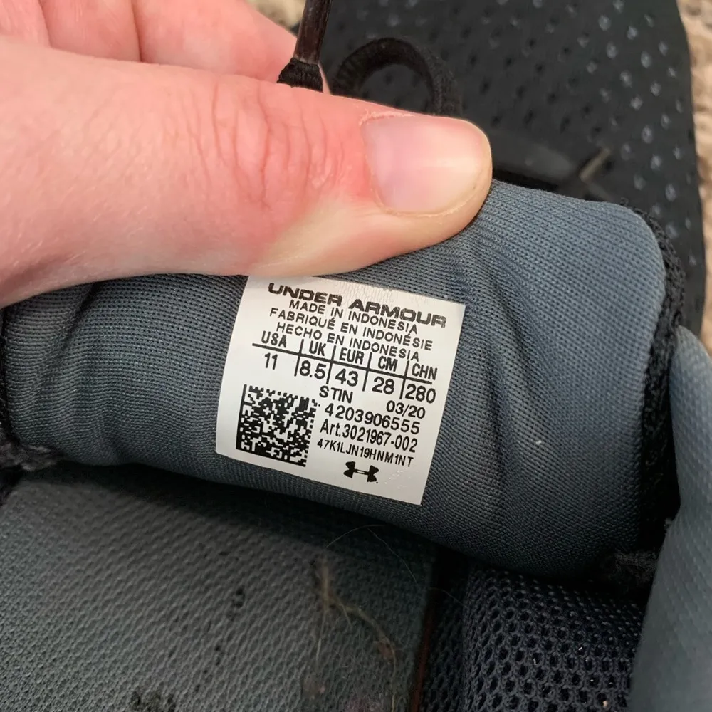 Under armour | Charged impulse black sneakers - Image 3