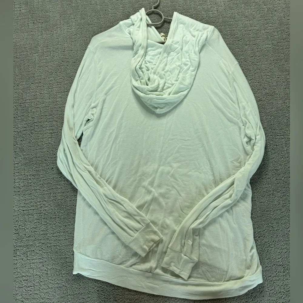 Brandy Melville Long Sleeve Cream White Hoodie - Image 2