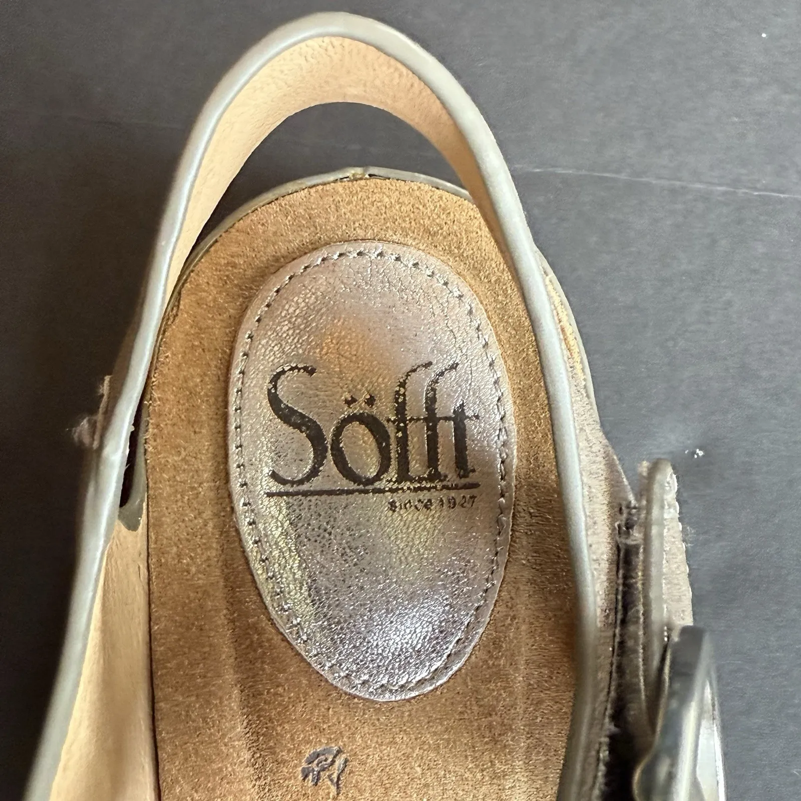 Sofft Bali Leather Sandals Shoes Women US 7.5 M EU 38 Anthracite Silver Metallic - Image 4