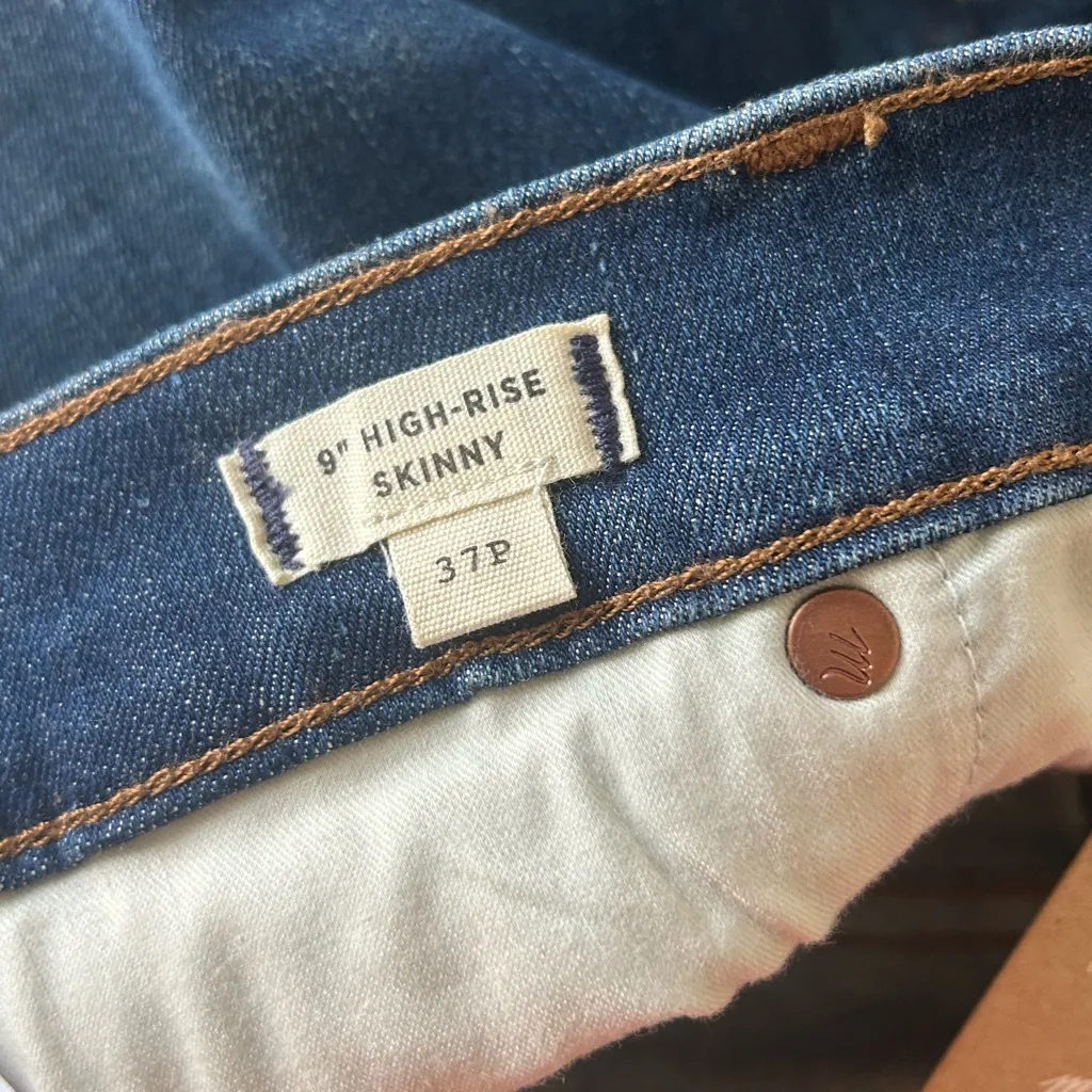 Madewell 9” High-Rise Skinny Jeans — Petite 37P  — $135 MSRP - Image 3