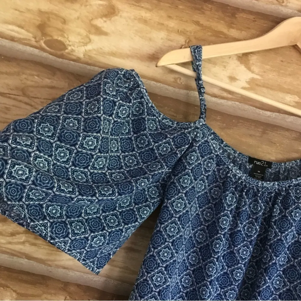 Rue21 strappy cold shoulder floral handkerchief print dress size XS - Image 7