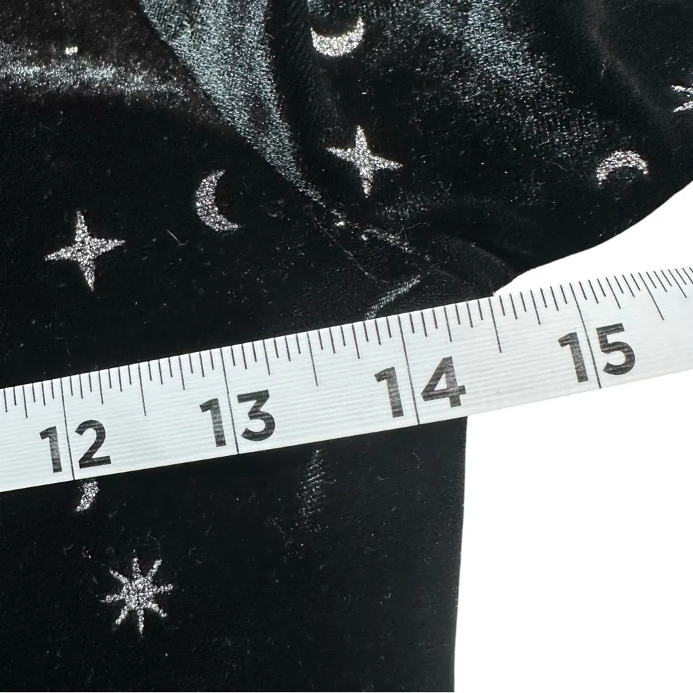 NEW  Black Long Sleeve Velvet Celestial Stars Moons Sun Silver Metallic Small - Image 5