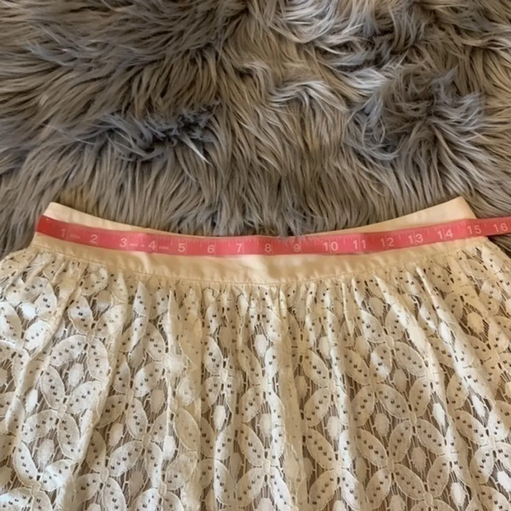 Garnet Hill guipure lace circle/full mini skirt lined ivory cream size 6 - Image 3