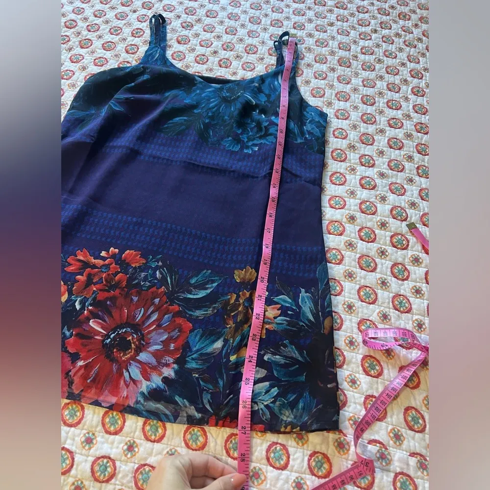 EUC Cabi Artist Camisole Blouse Floral Size XS Navy Blue - Image 6