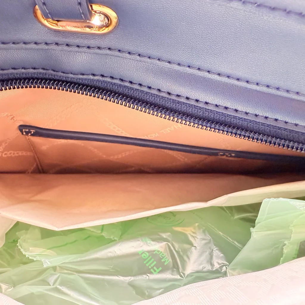 Michael Kors Navy Blue Tote Bag - Image 13