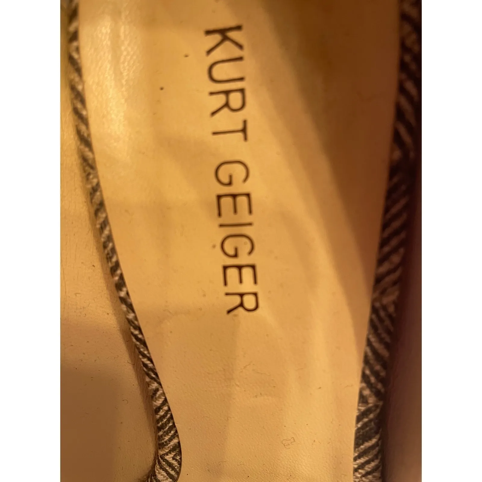 Kurt Geiger Heels Size 38 Beige Herringbone Crochet Flower Stiletto Pumps 7.5-8 - Image 5