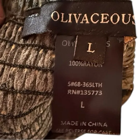 Olivaceous Crop Top nwot - Image 5