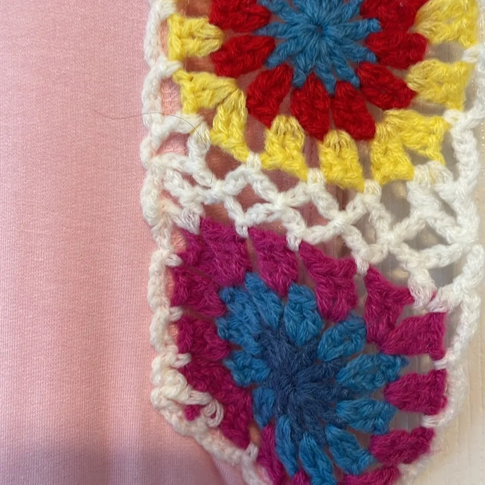 Cute crocheted sleeve tee - Image 2