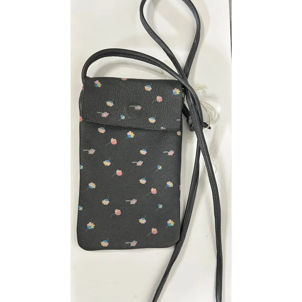 Let’s Dance Phone Crossbody Bag Black Floral Leather NWOT - Image 3