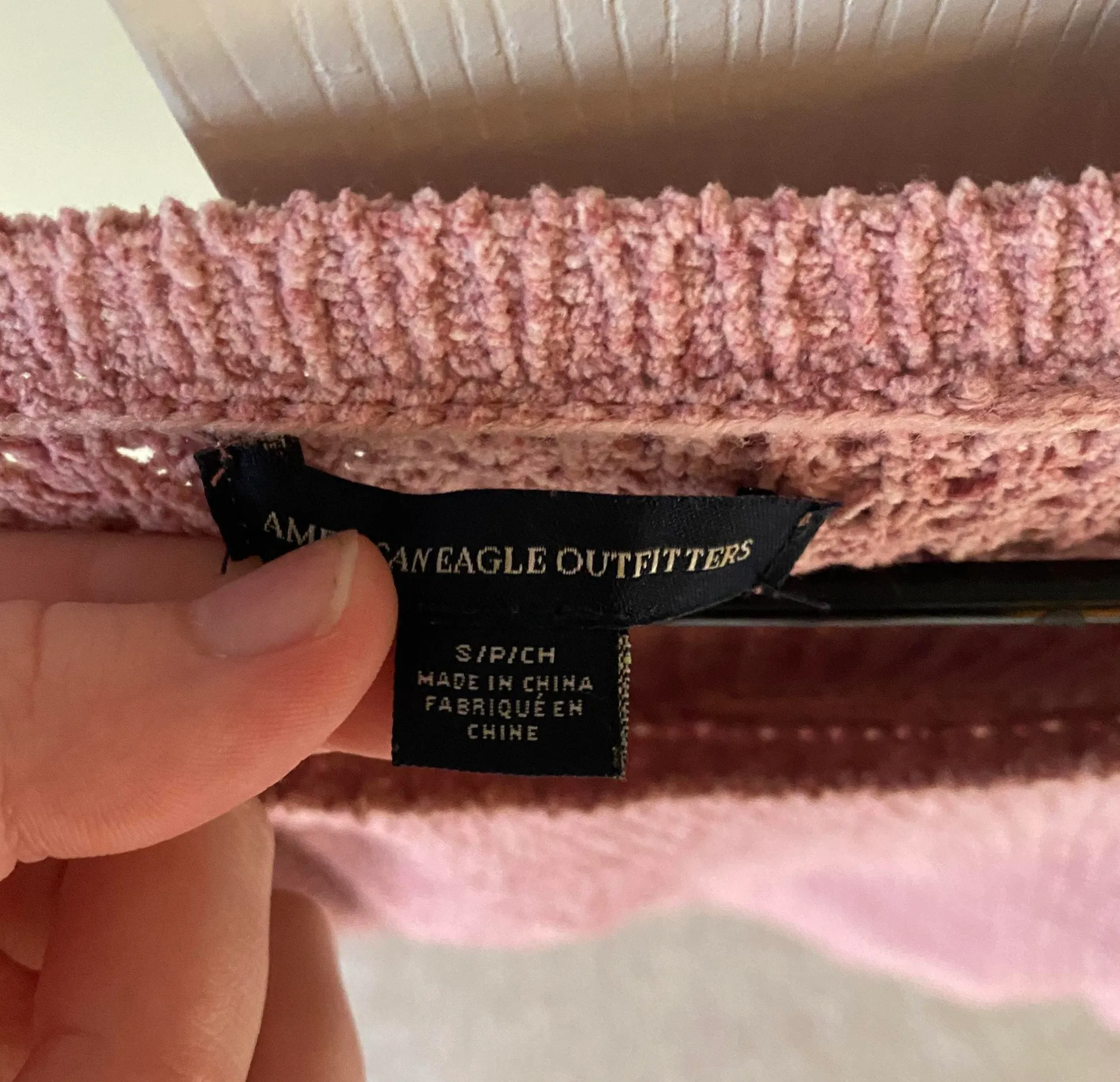 American Eagle Pink Sweater - Image 2