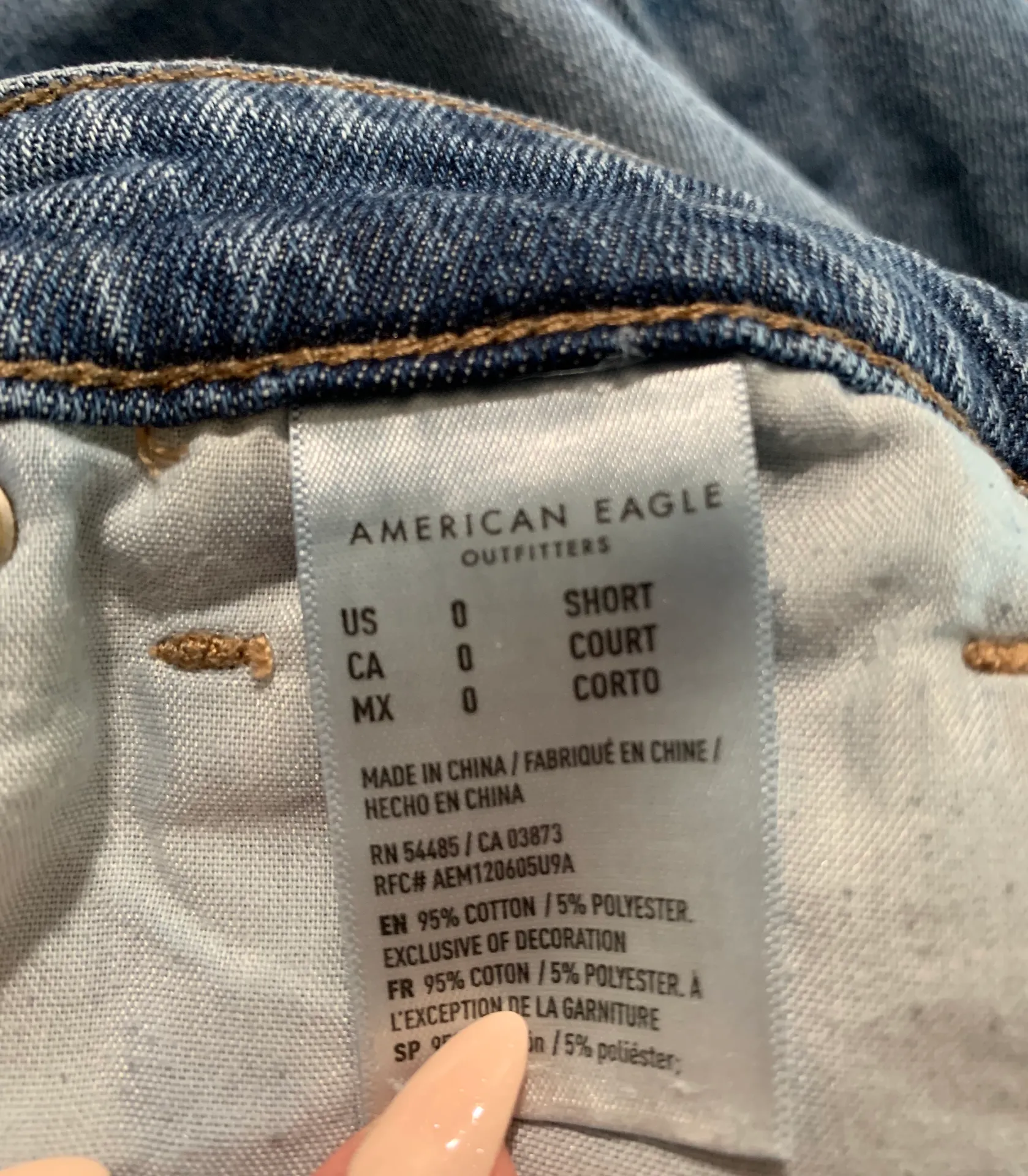 American Eagle Mom Jeans - Image 5