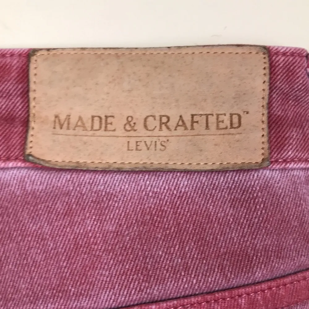 Levi’s Made & Crafted Women’s Empire Cropped Faded Red Skinny Jeans - Image 9