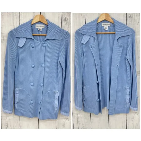 VINTAGE Bloomingdales 90's SMALL Pastel Blue Knit Cardigan Sweater Women's - Image 2