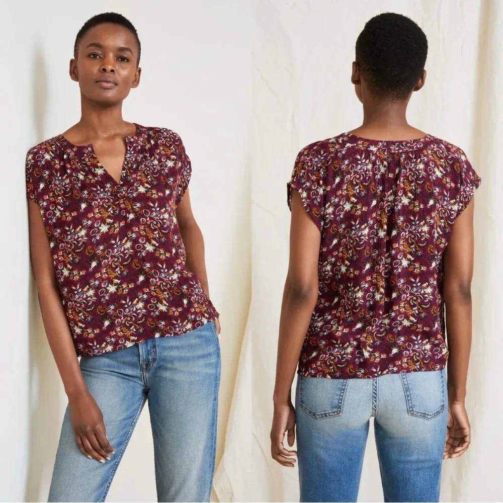 Garnet Hill Quinn Crêpe Blouse Top Shortsleeve Floral Burgundy Size XS - Image 2