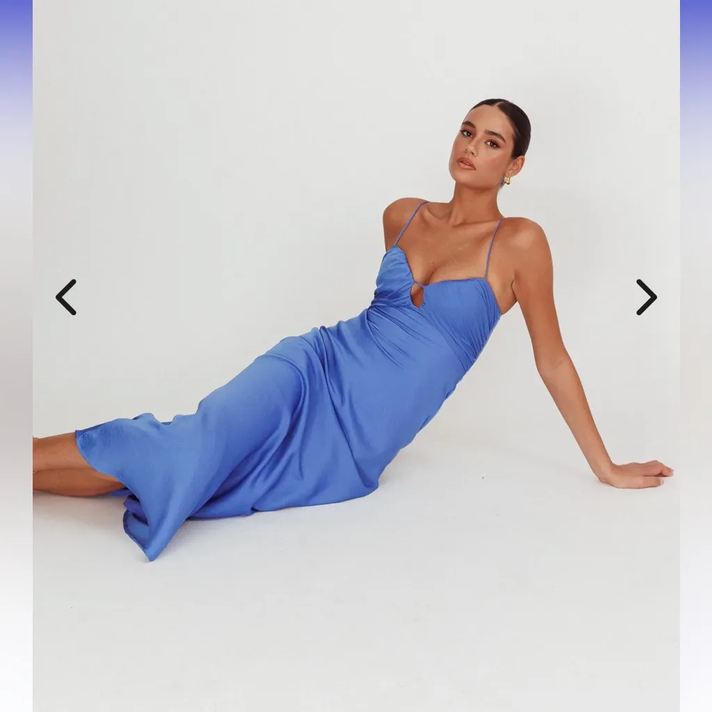 Selfie Leslie In A Daze Gathered Bust Midi Dress Blue - size Small - Image 14